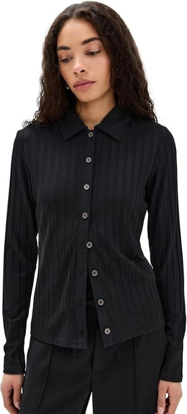 Vince Ribbed Collared Long-Sleeve Button-Front Top